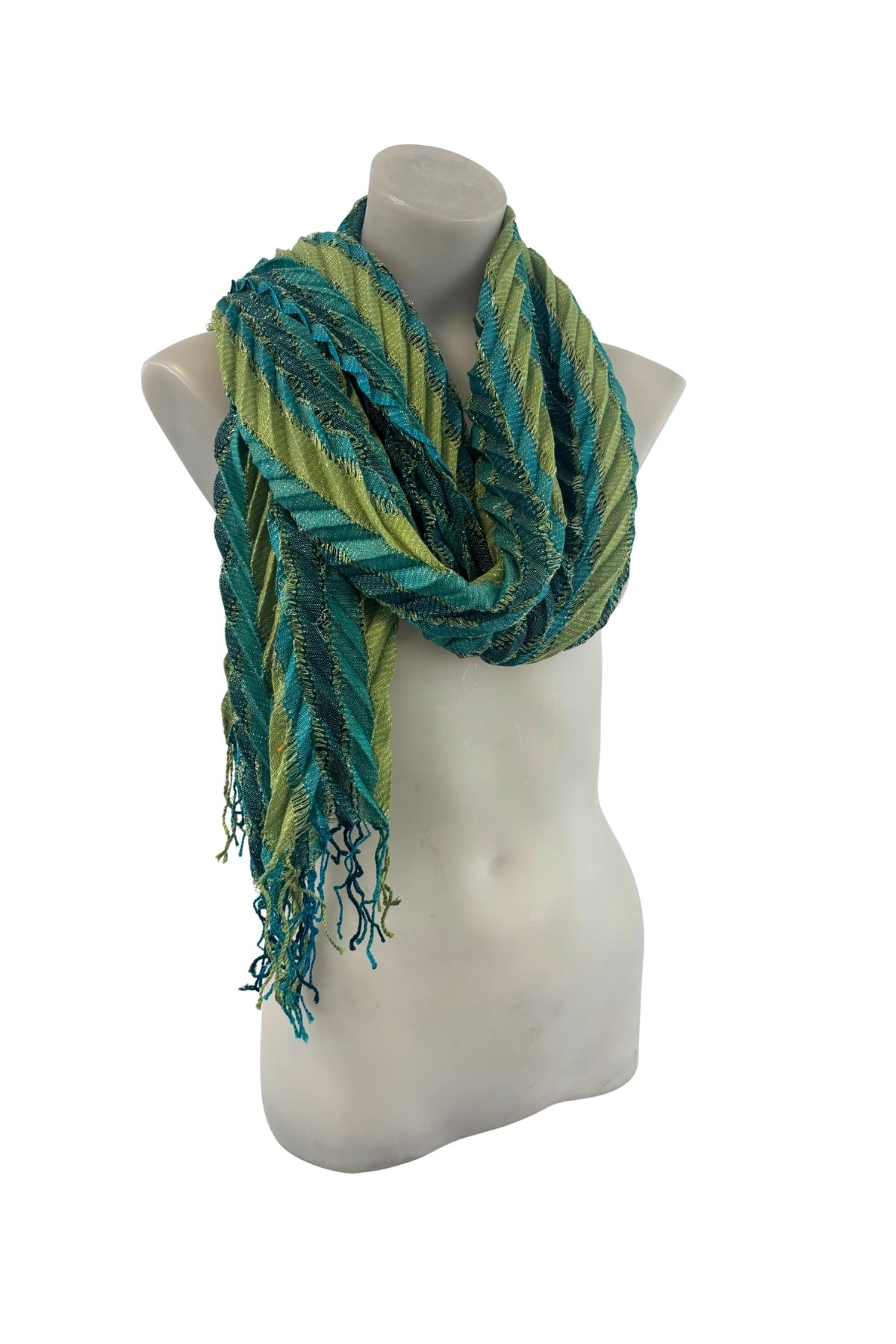 Vintage Giorgio Passigatti Italian made sparkly green scarf