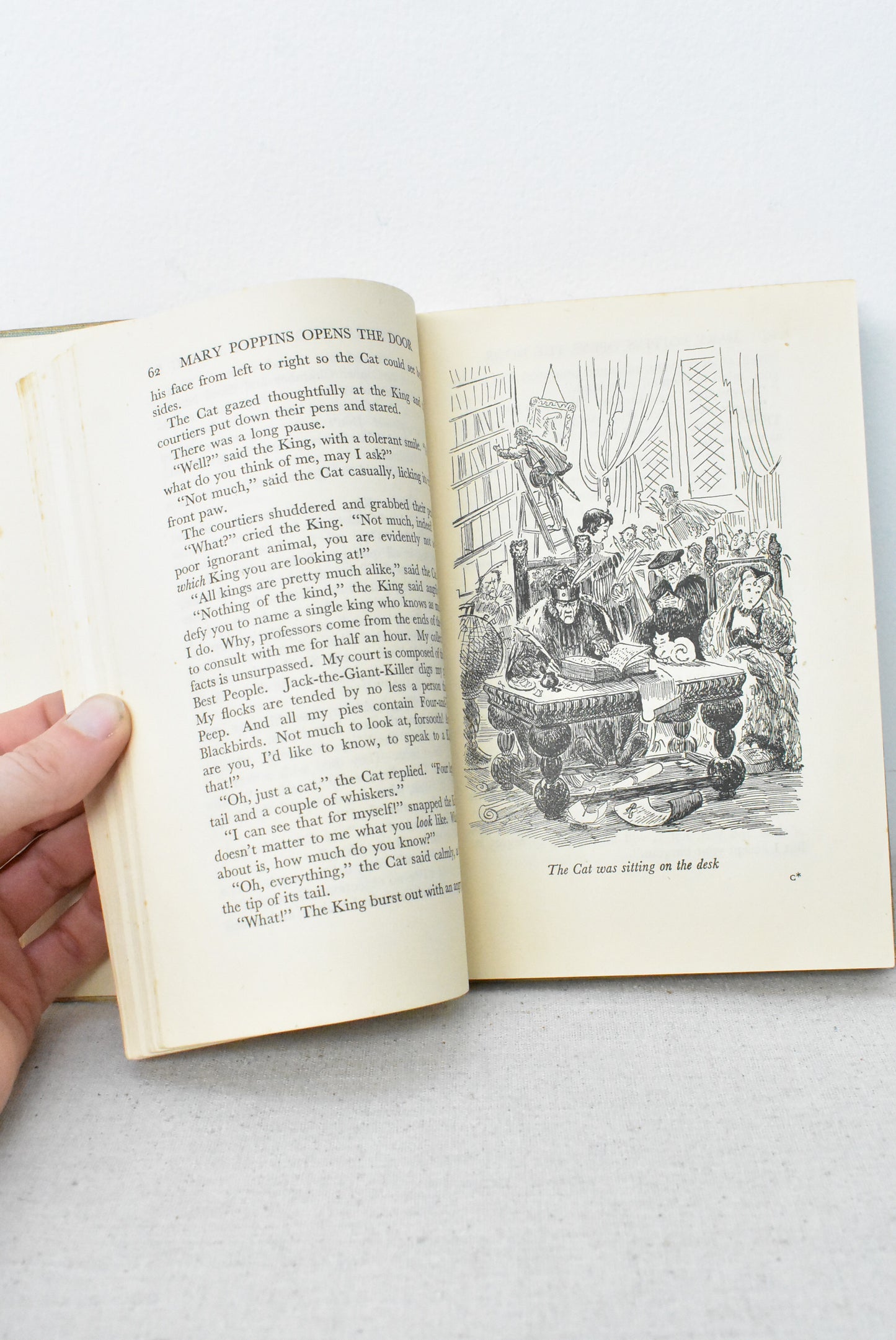 Vintage 1940's "Mary Poppins Opens the Door" by P. L. Travers