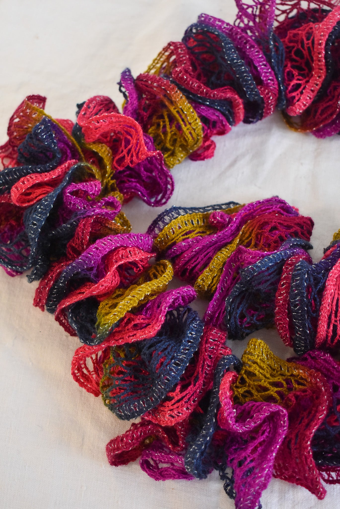 Groovy circular crochet scarf
