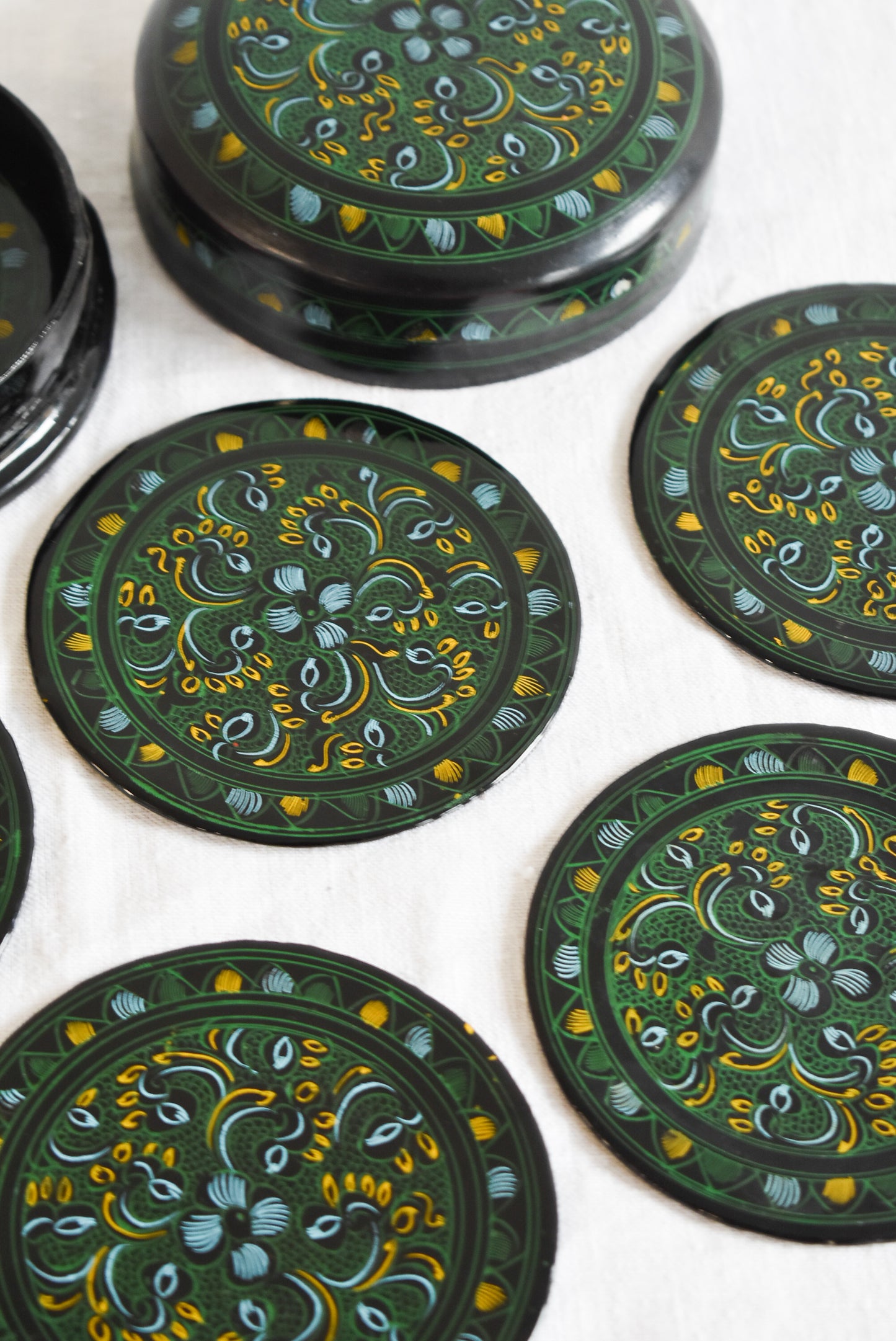 Antique Burmese handcrafted lacquerware Betel Kun it boxes & coasters