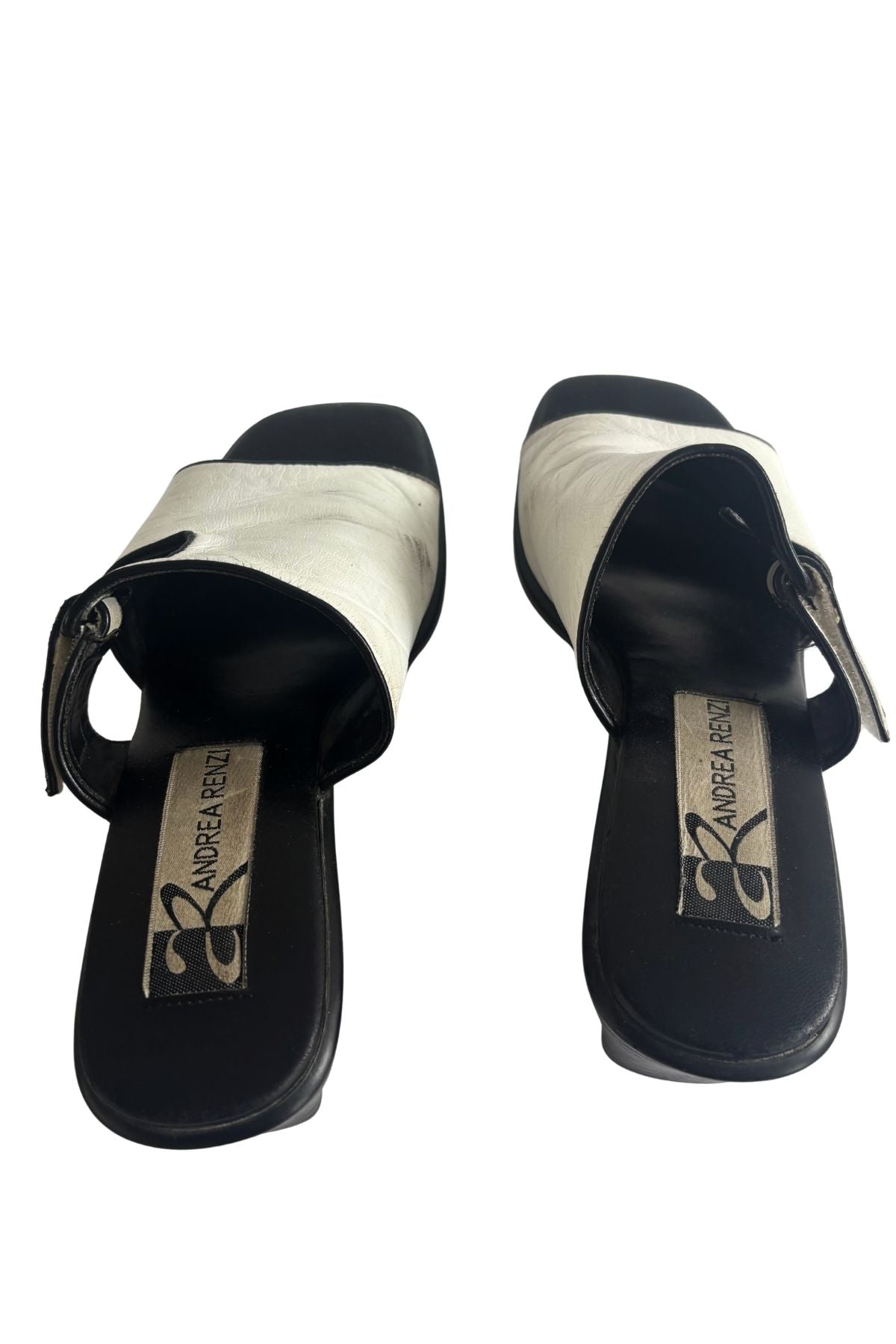 Andrea Renzi leather kitten heels, 6