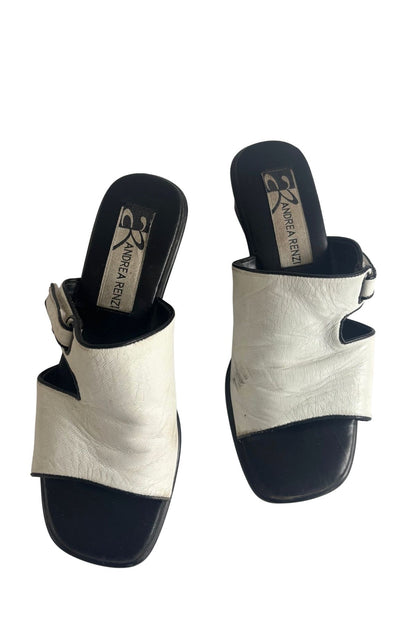 Andrea Renzi leather kitten heels, 6