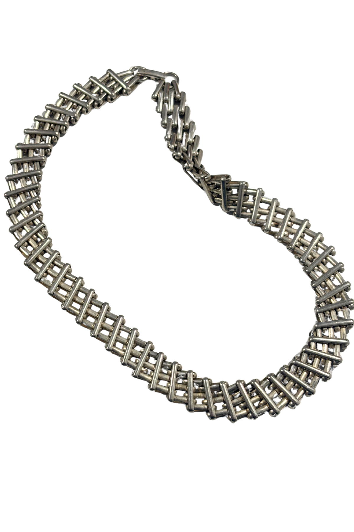 Beautifully made chunky chain necklace
