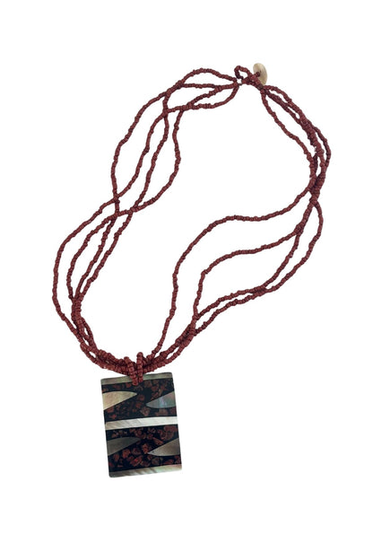 Groovy beaded square pendant necklace