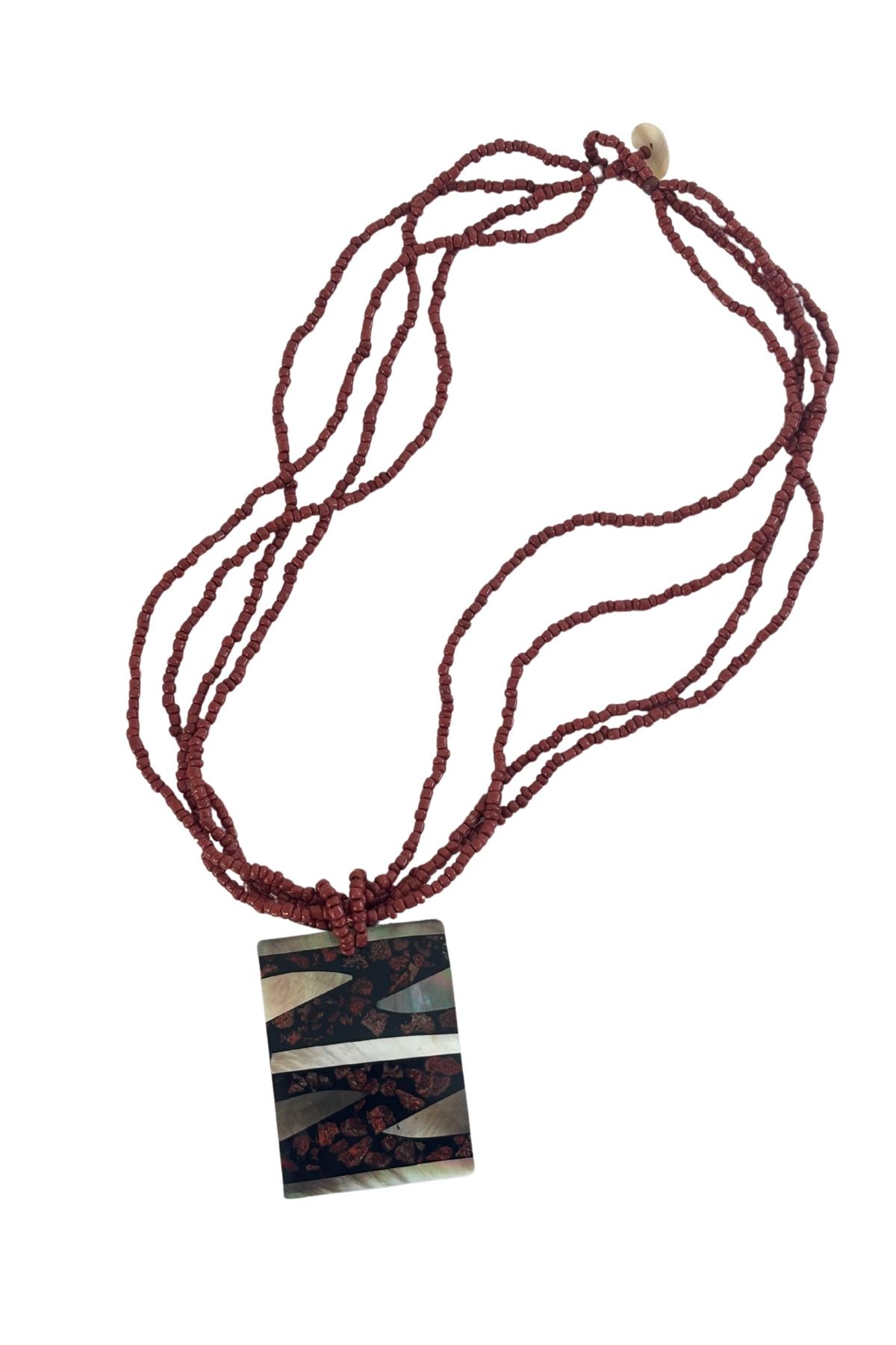 Groovy beaded square pendant necklace