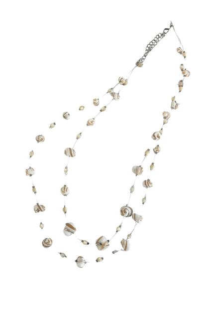 Vintage creamy white wire necklace