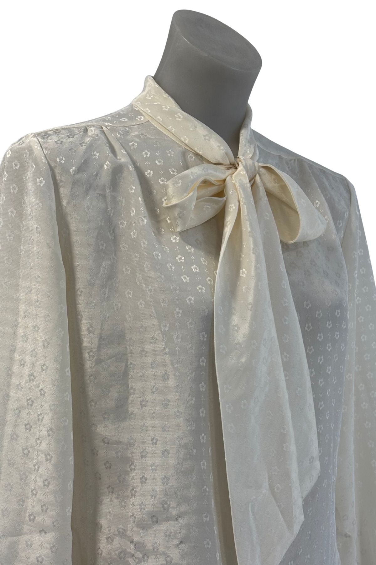 Lady Manhattan by Prestige NZ made button up blouse, 12