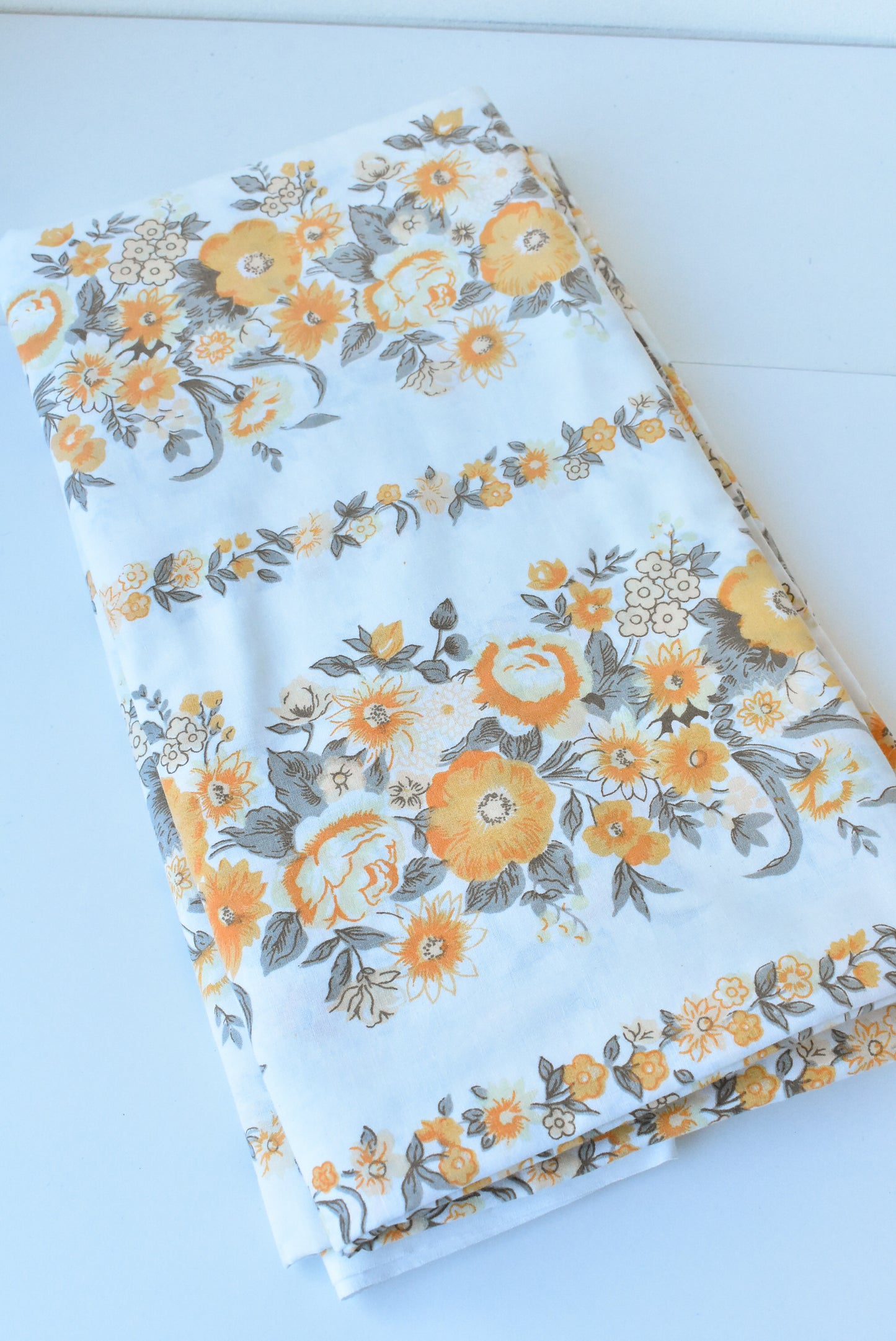 Retro pair of orange floral sheets