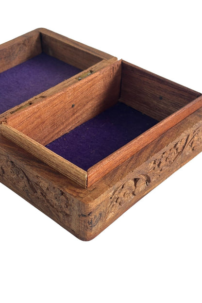 Wooden trinket box