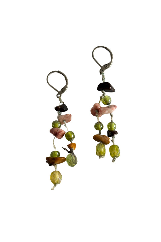 Semi-precious stones dangly earrings