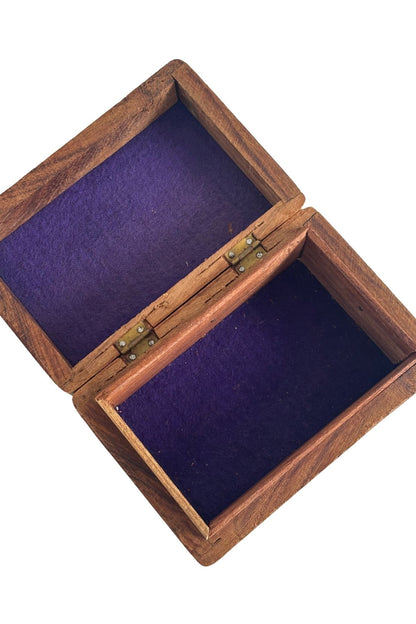Wooden trinket box