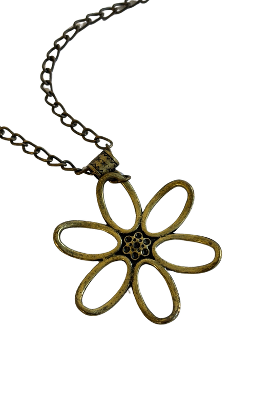 Cute daisy chain necklace