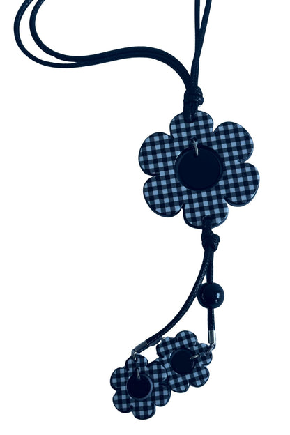 Checkered flowers statement necklace