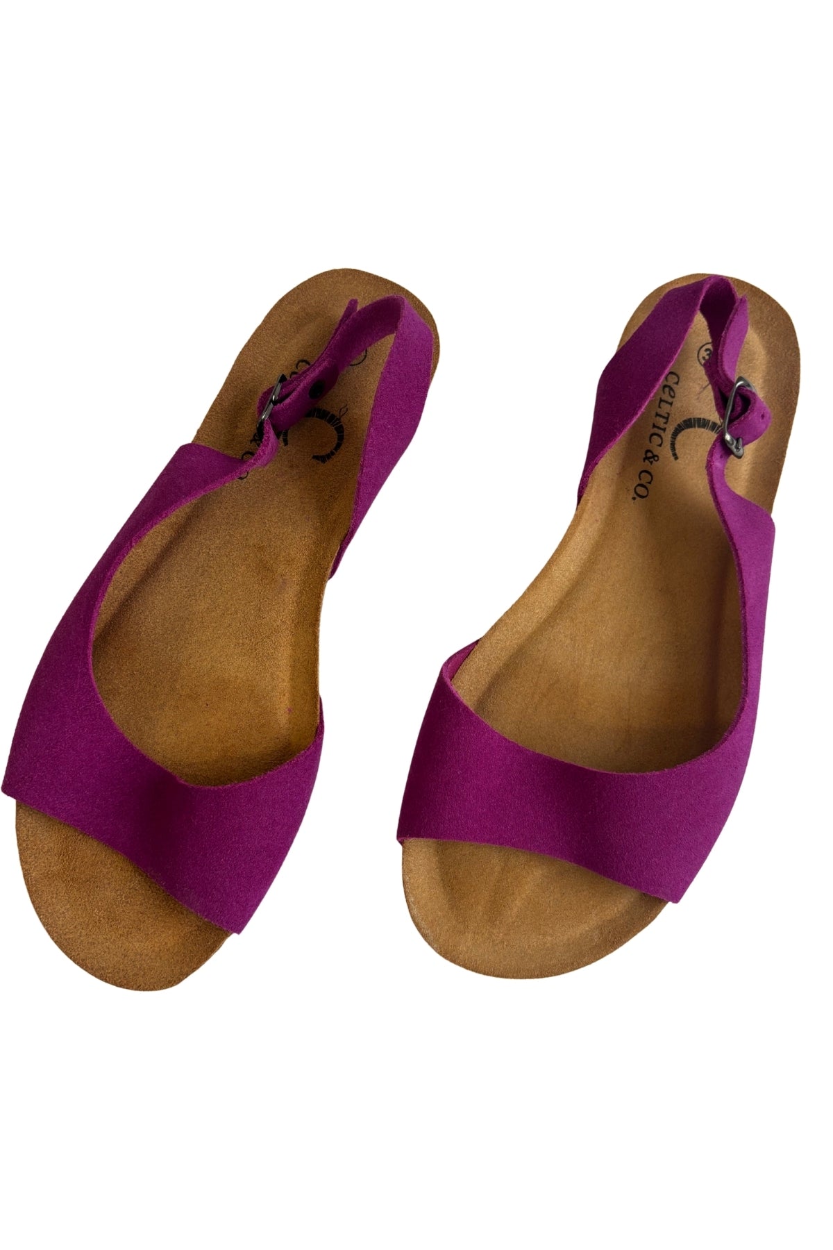 Celtic + Co fuchsia suede sandals, 37