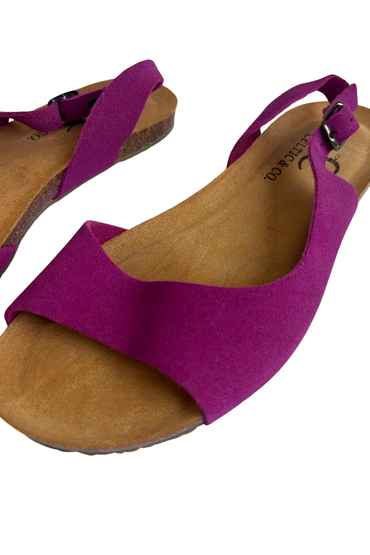 Celtic + Co fuchsia suede sandals, 37