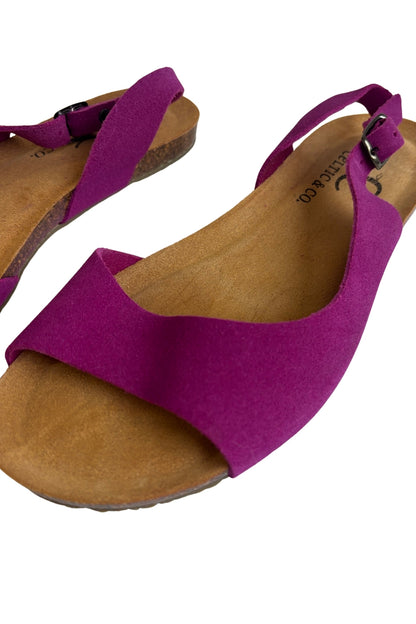 Celtic + Co fuchsia suede sandals, 37