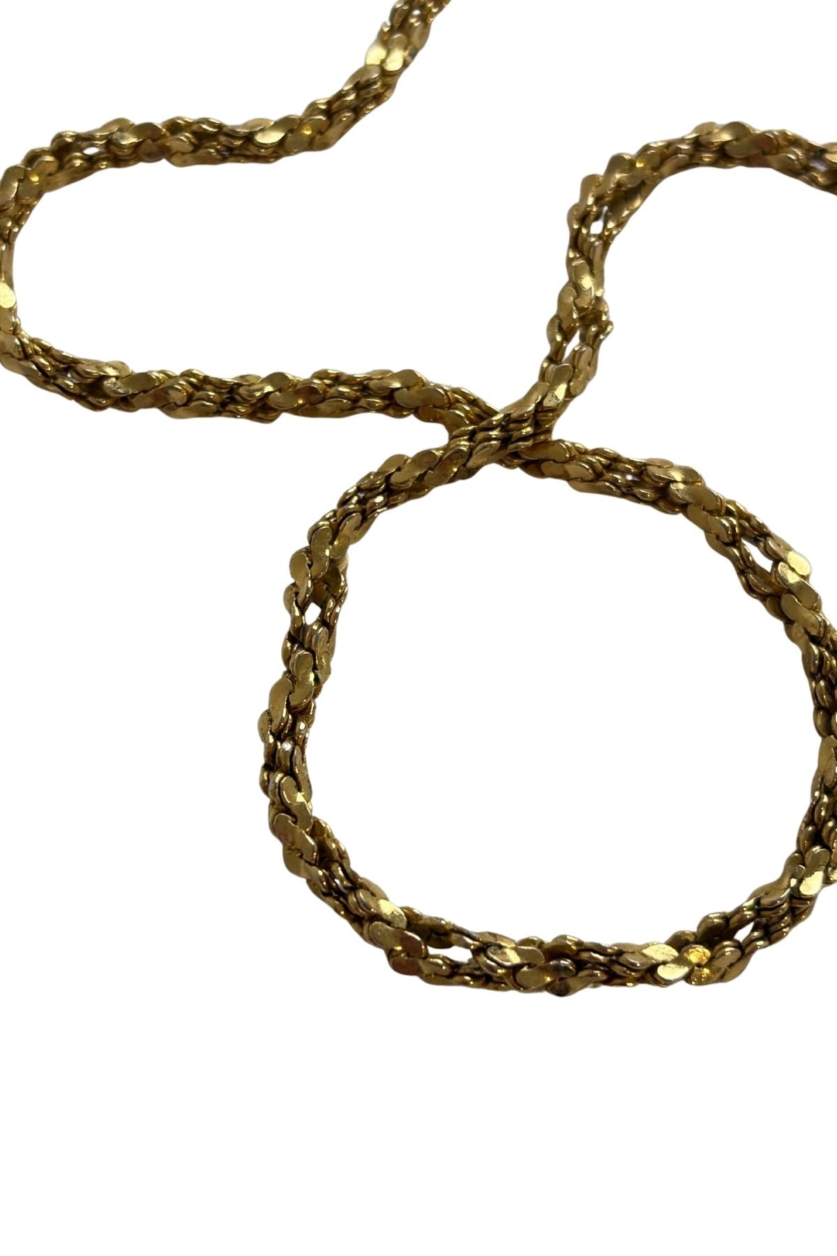 Layered S-Chain golden choker