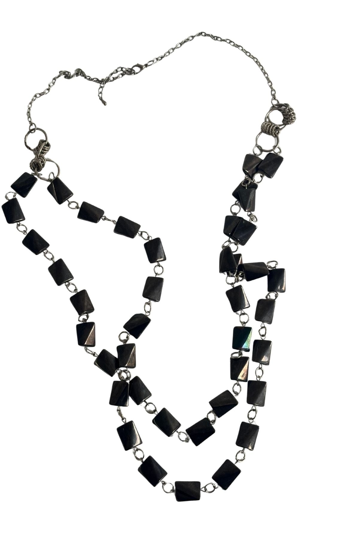 Black twisted squares necklace