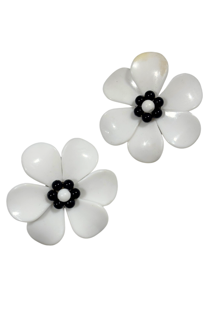 Vintage flower clip-on earrings