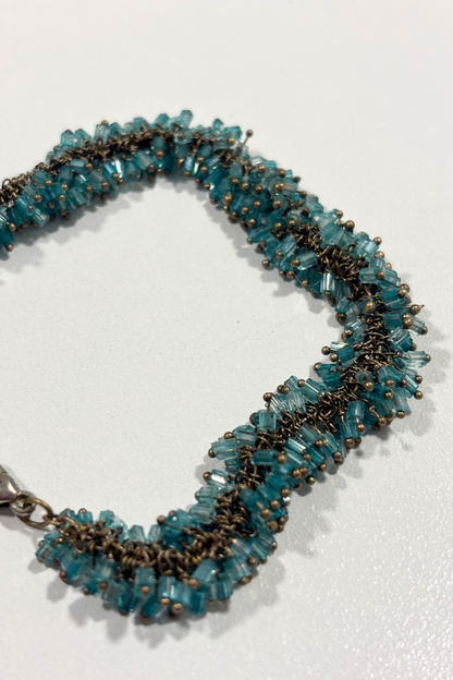 Blue beaded frilly bracelet