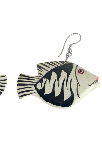 Vintage 80's black + white fish earrings