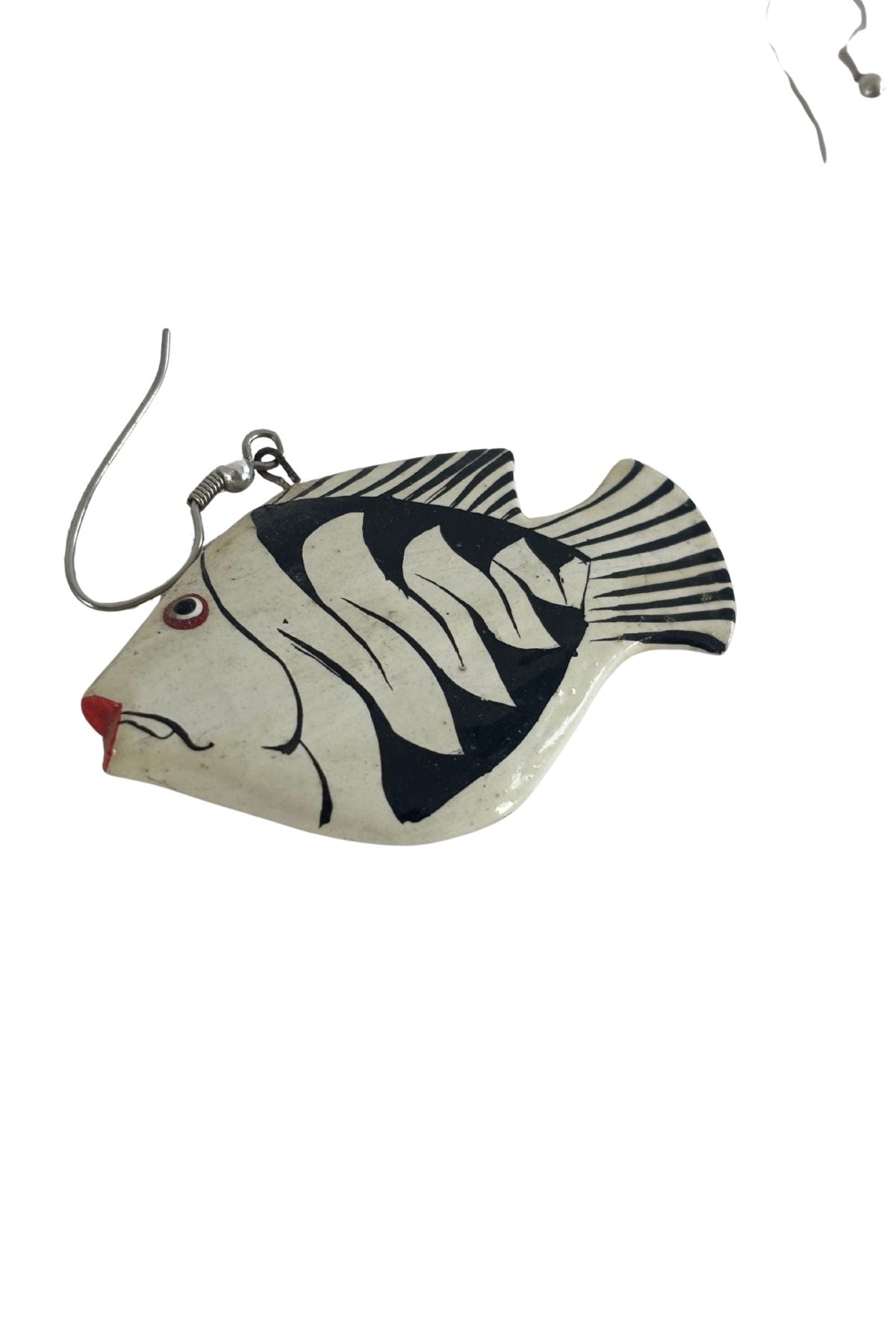Vintage 80's black + white fish earrings