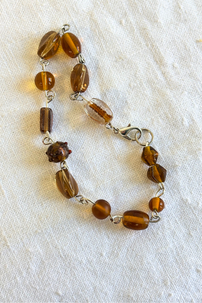 Glass bead bracelet