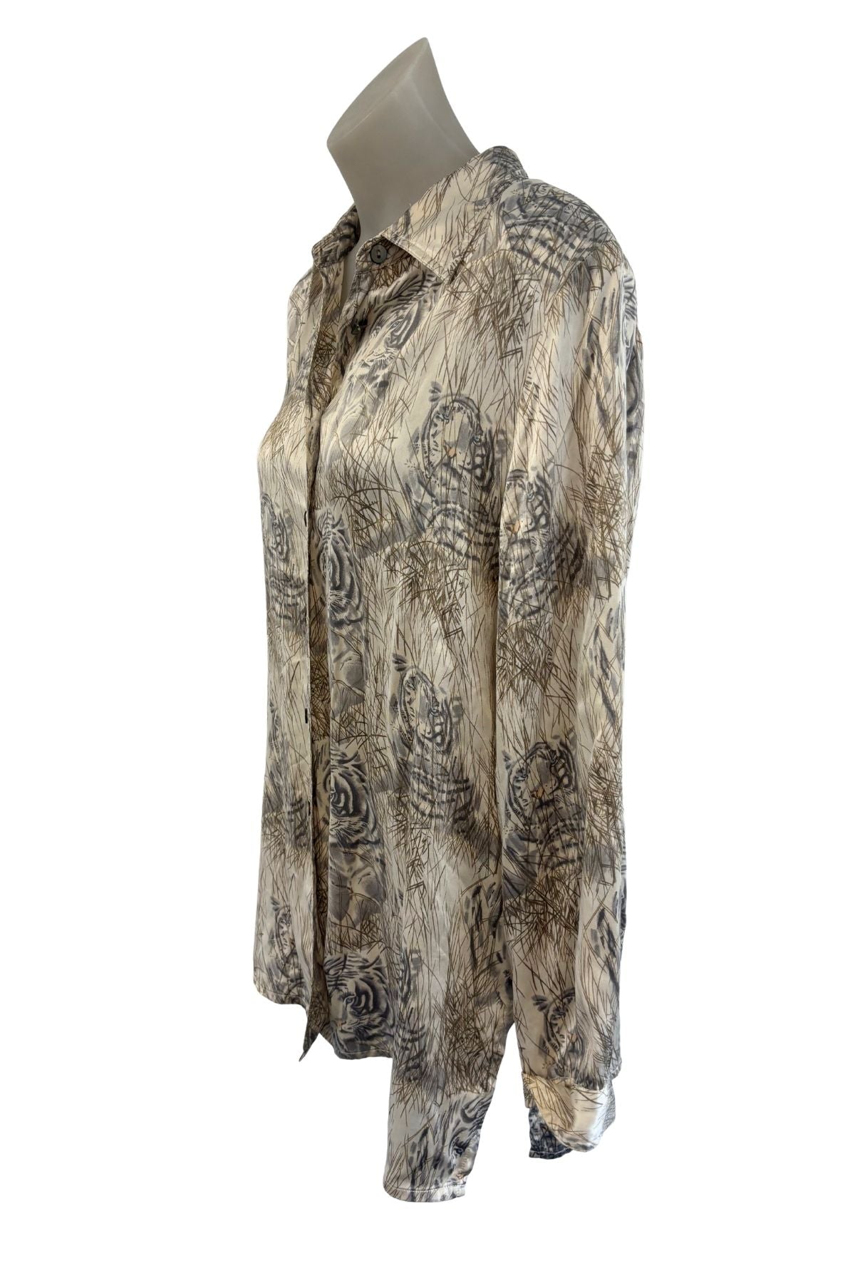 Kimberley Fox white tiger silk bouse, 16