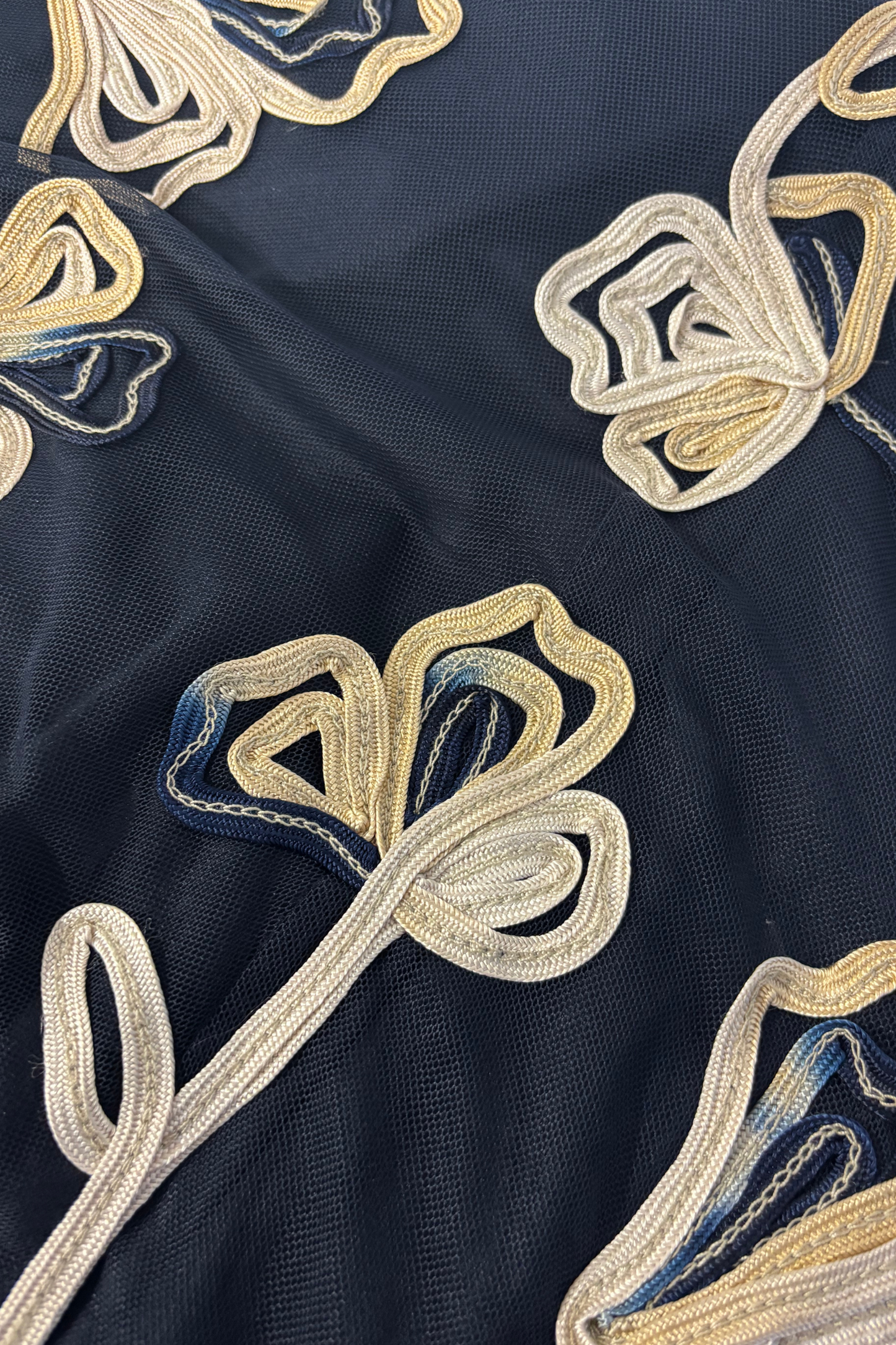 CC Petite Mesh embroidered flowers midi Skirt, L