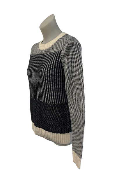 Country Road black + white knit jumper, XS