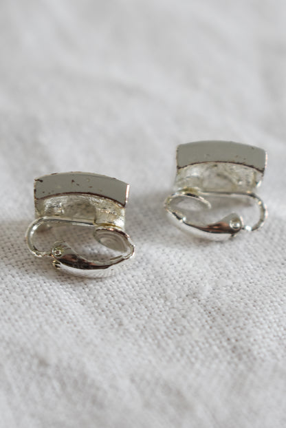 Retro blue glass diamante clip on studs