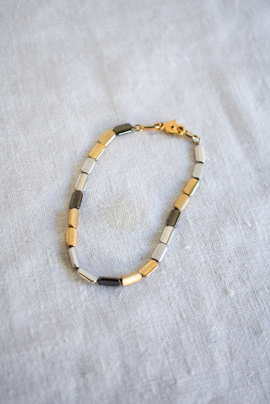 Beautifully made Tri toned bracelet