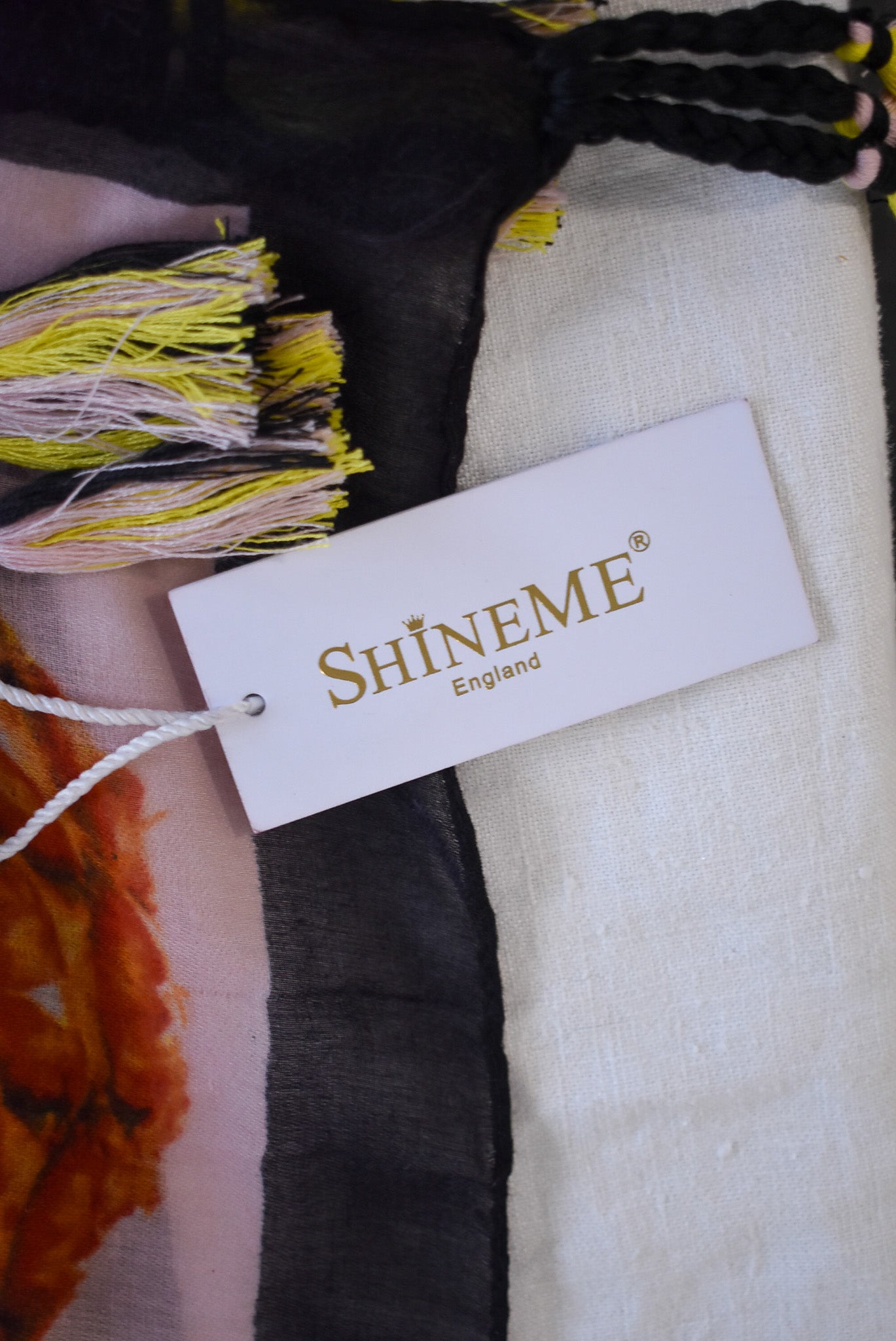 Shine Me England pineapple tassel scarf NWT