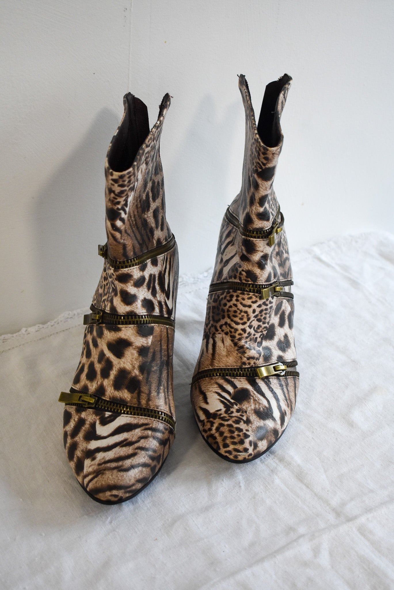 Maher NZ designer animal print boots, 37