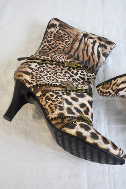 Maher NZ designer animal print boots, 37