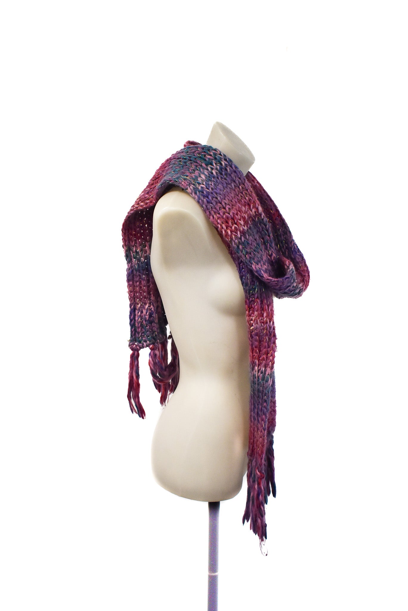 Gold thread chunky knit