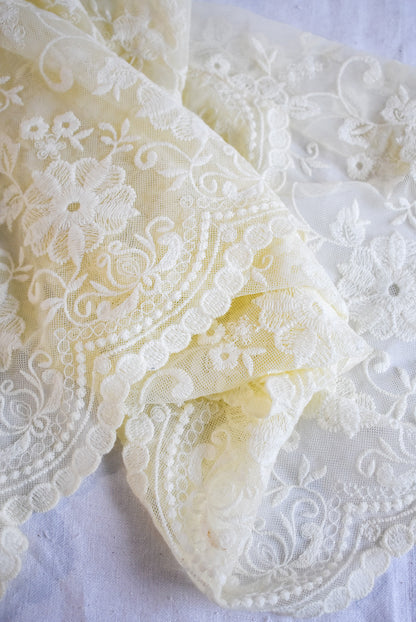 Gorgeous floral white lace scarf