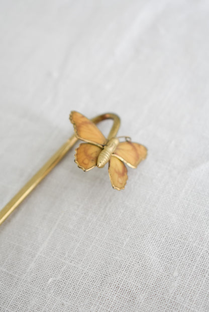 Gorgeous retro butterfly book mark