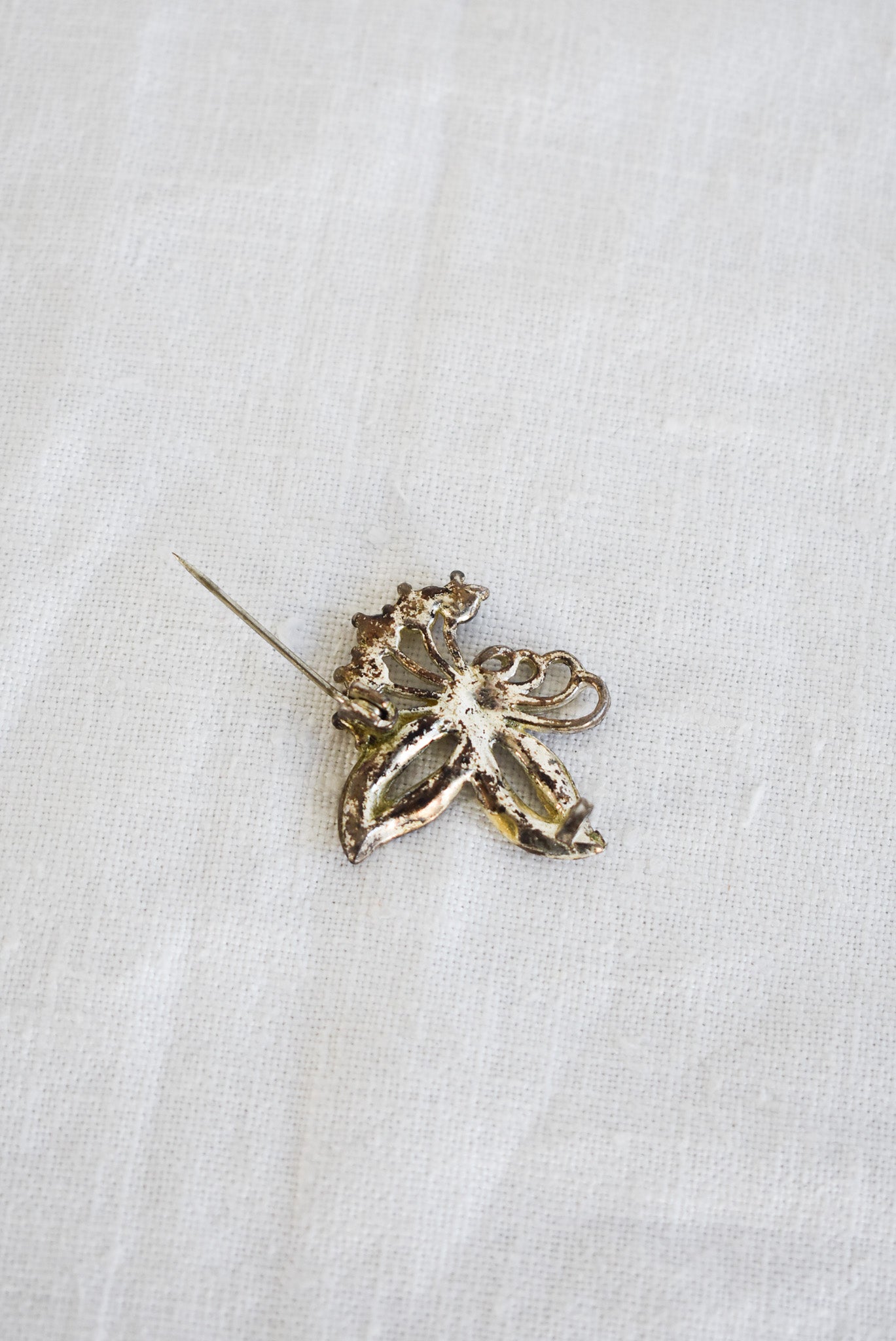 Vintage art deco brooch