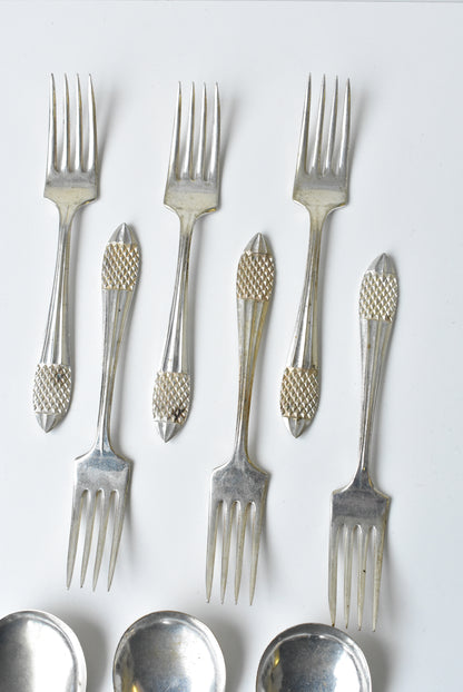 EPNS Dessert cutlery set