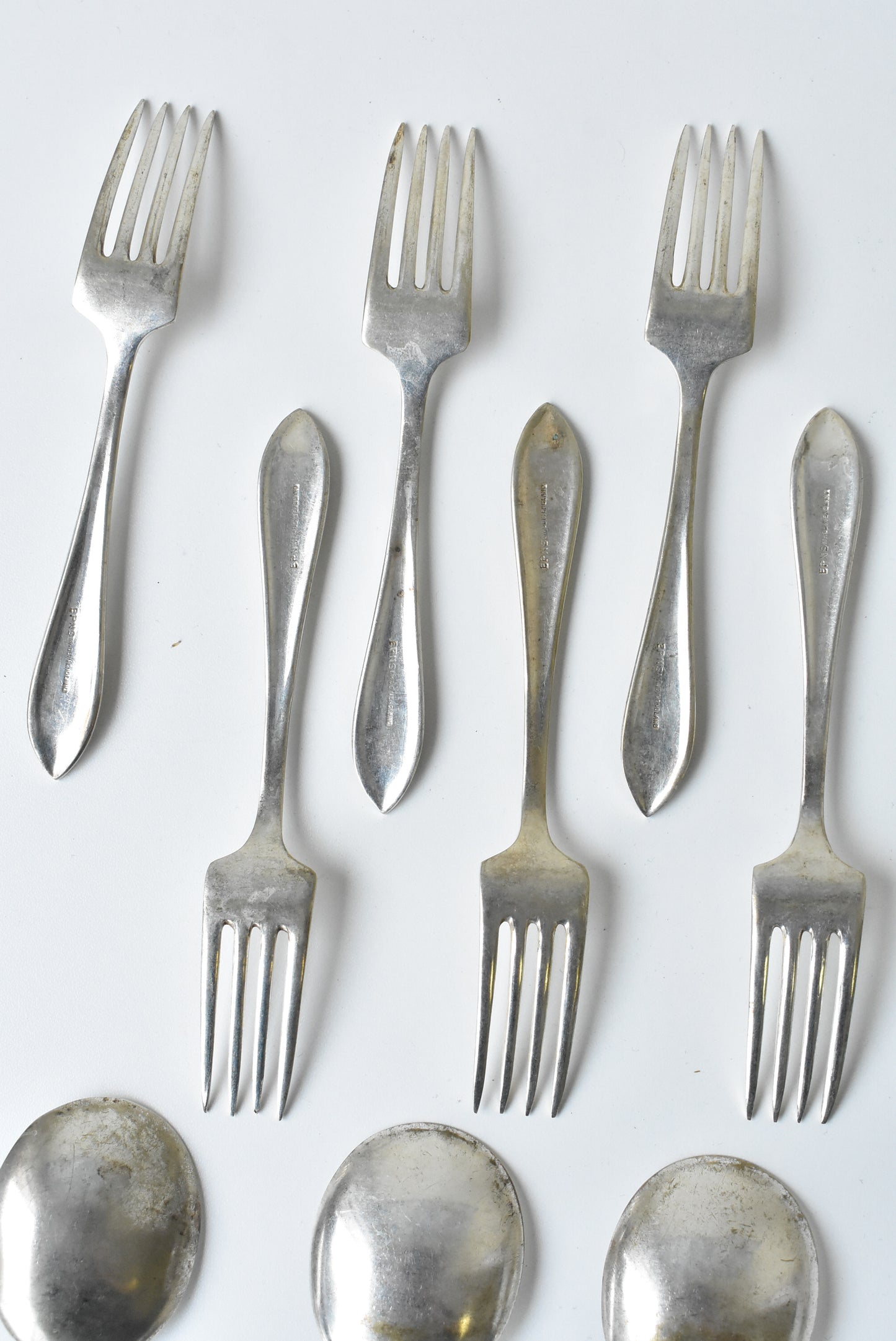 EPNS Dessert cutlery set