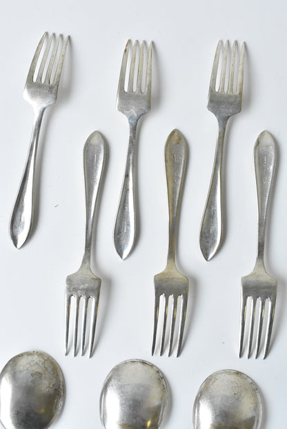 EPNS Dessert cutlery set