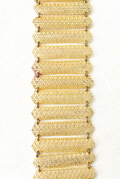 Vintage golden filigree bracelet