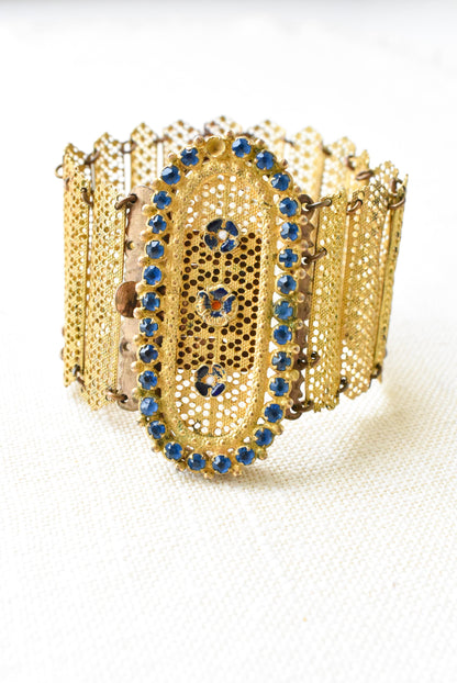 Vintage golden filigree bracelet